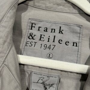 Frank & Eileen “Barry” shirt in grey. 100% cotton. Intentionally distressed